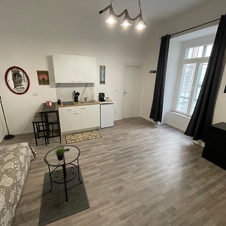 Appartement Plan B à Naples Extérieur photo